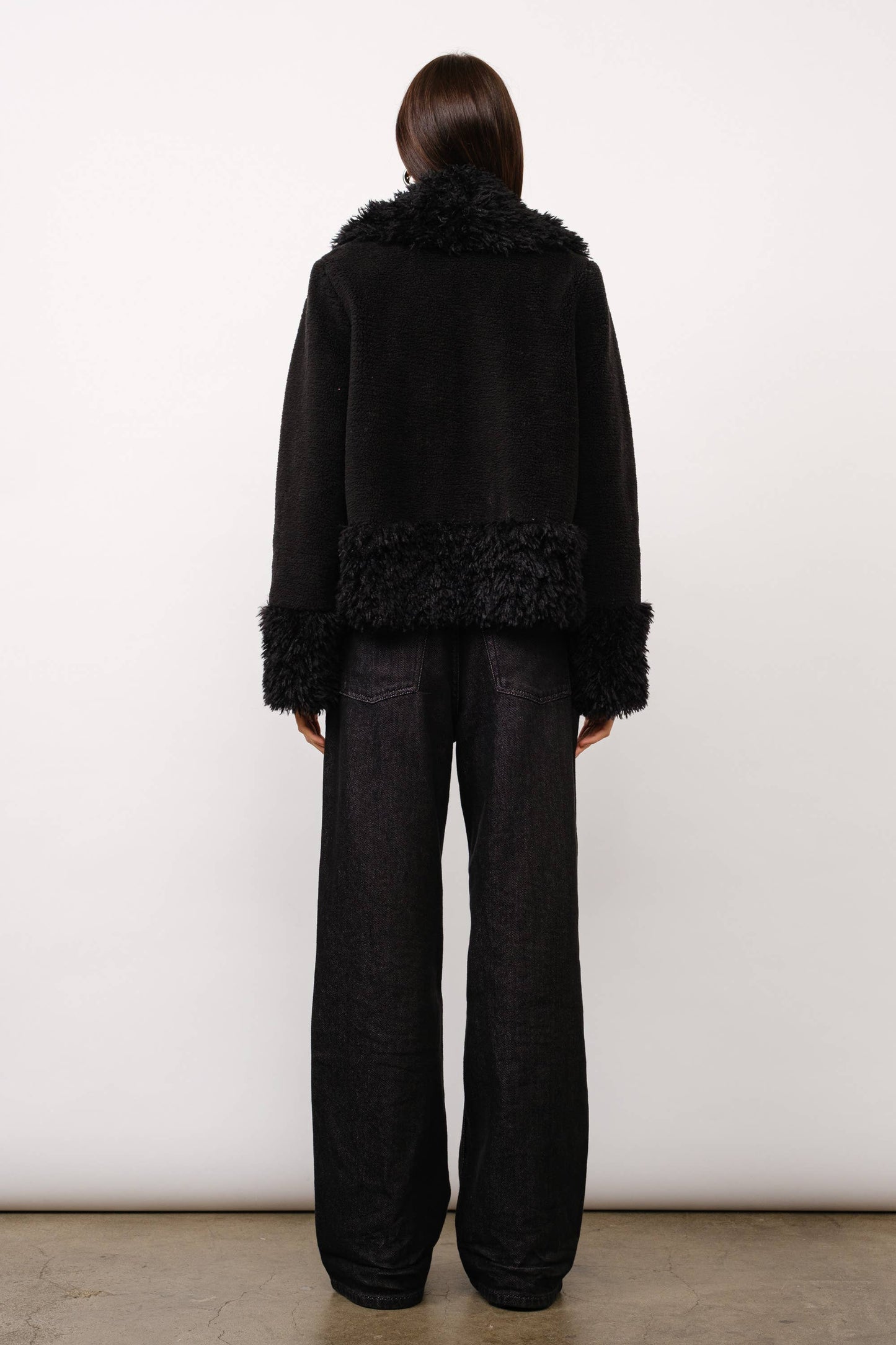 Cecilia Contrast Fur Short Coat - Black