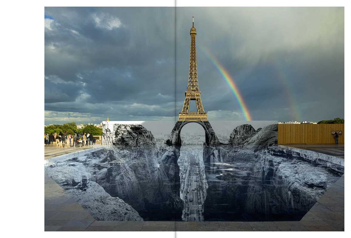 JR - Paris by JR