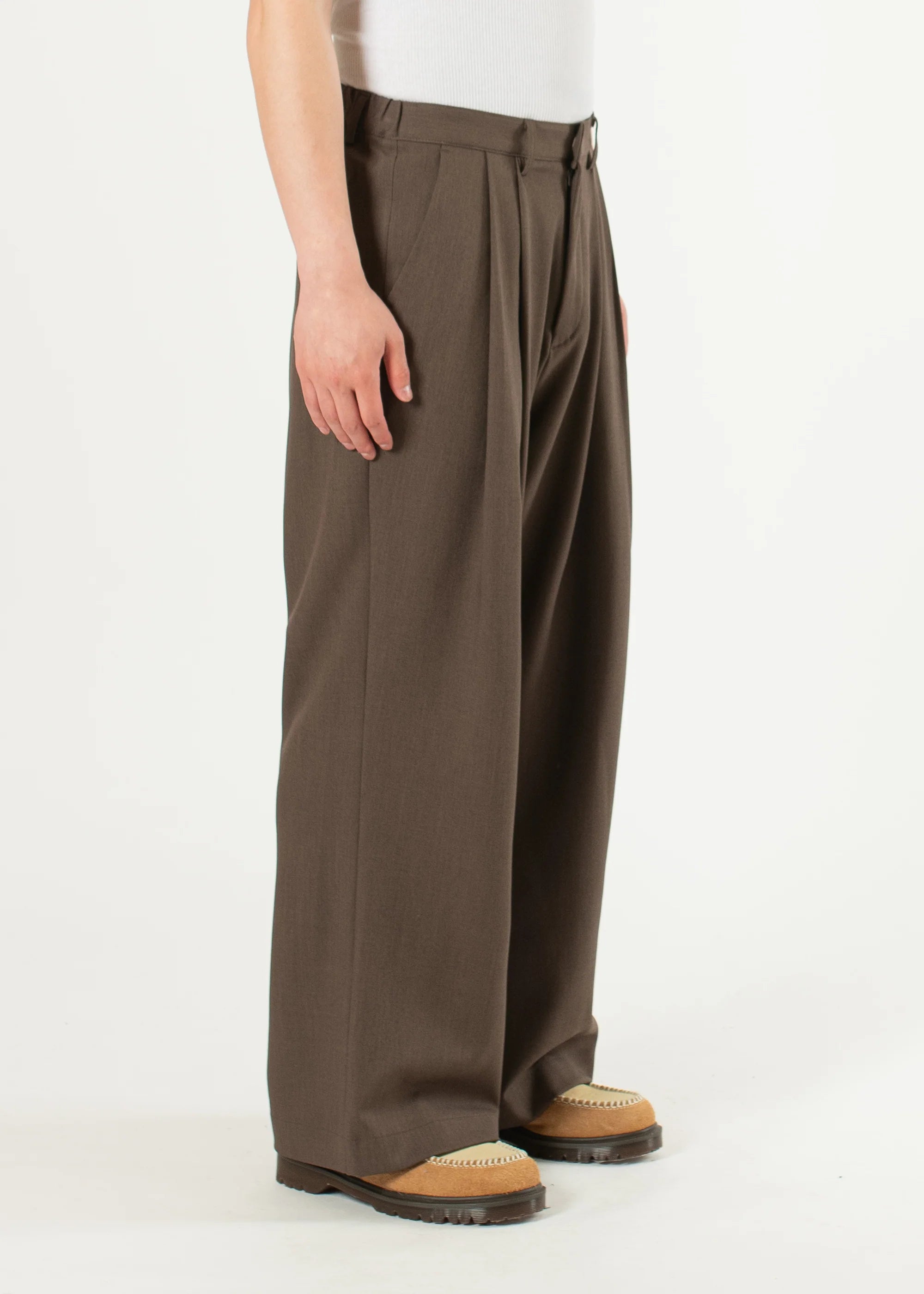Pintuck Maxi Trousers - Brown