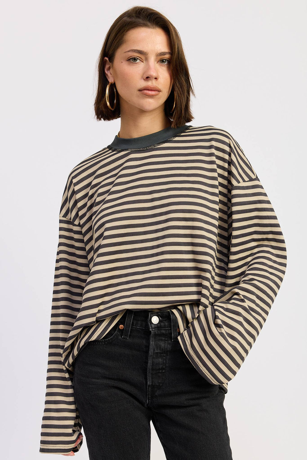 OVERSIZED STRIPED BASIC TOP