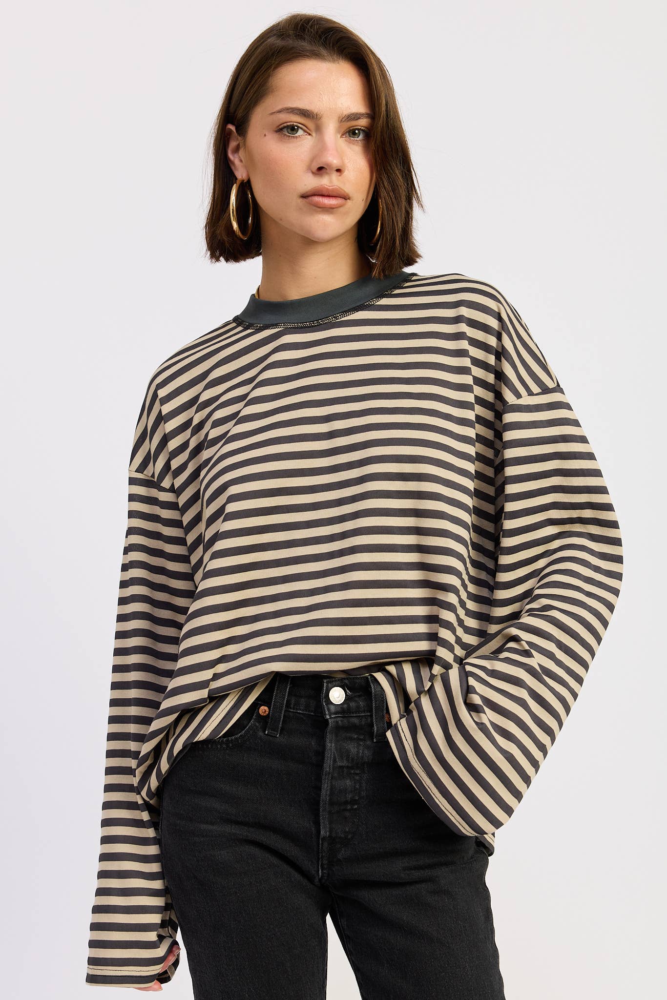 OVERSIZED STRIPED BASIC TOP