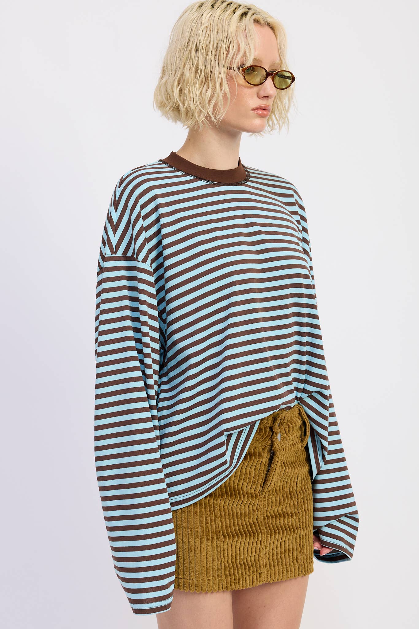 OVERSIZED STRIPED BASIC TOP