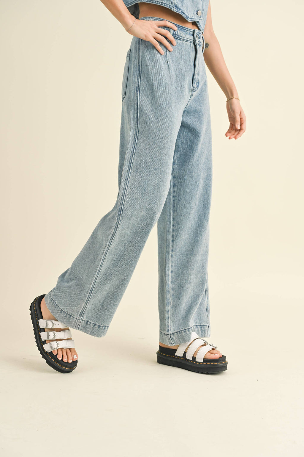 P2963ST  WASHED DENIM CROP PANTS