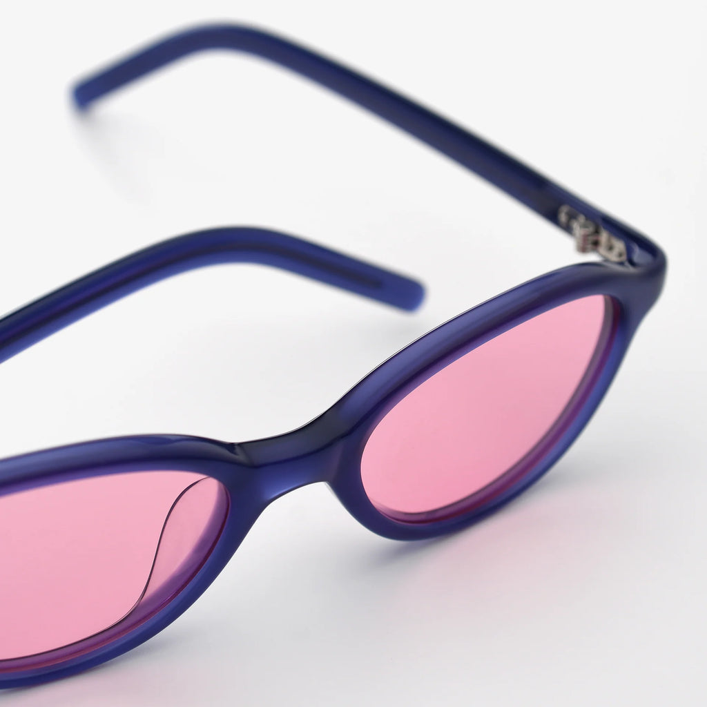 Alien - Violet / Pink