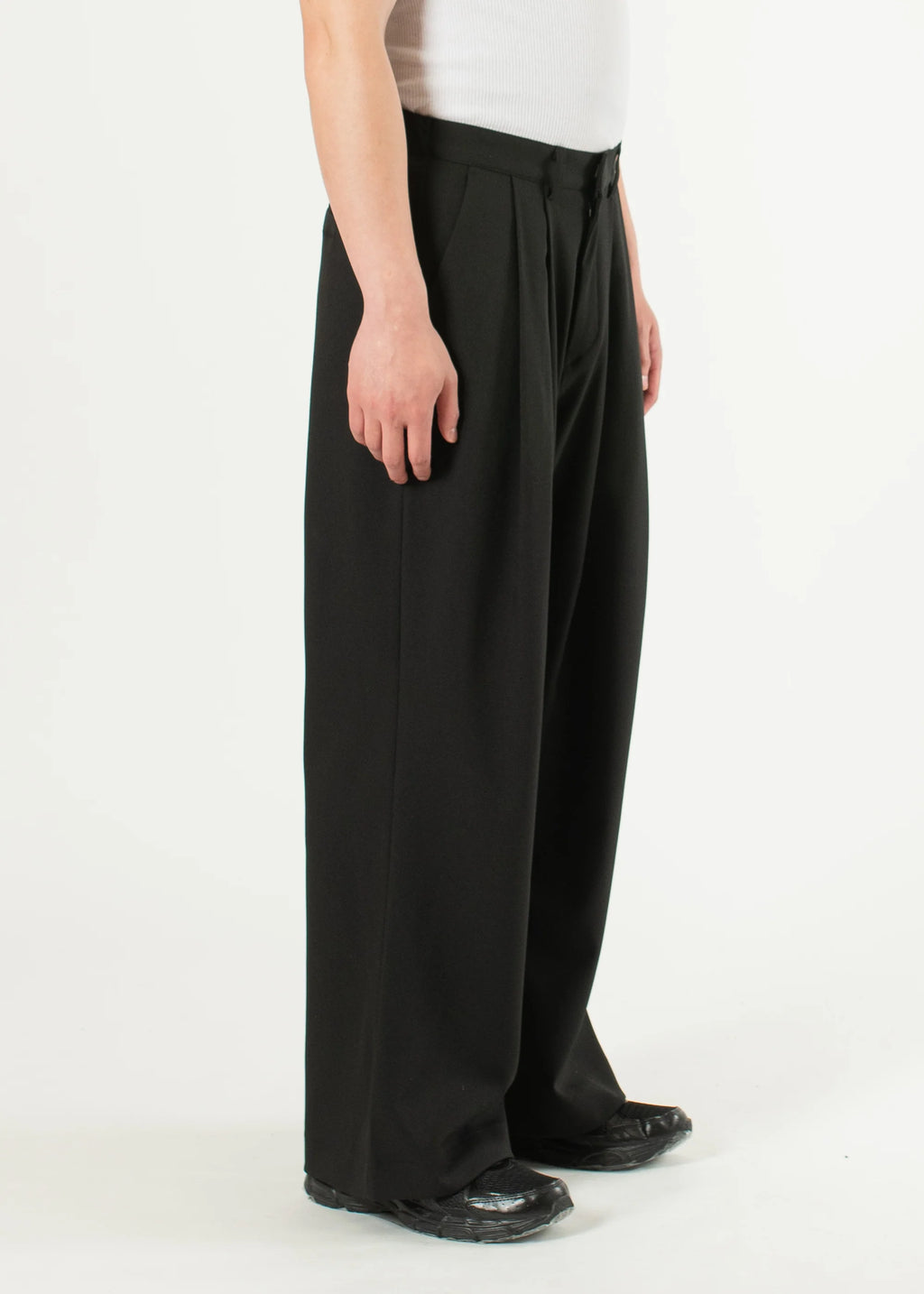 Pintuck Maxi Trousers - Black