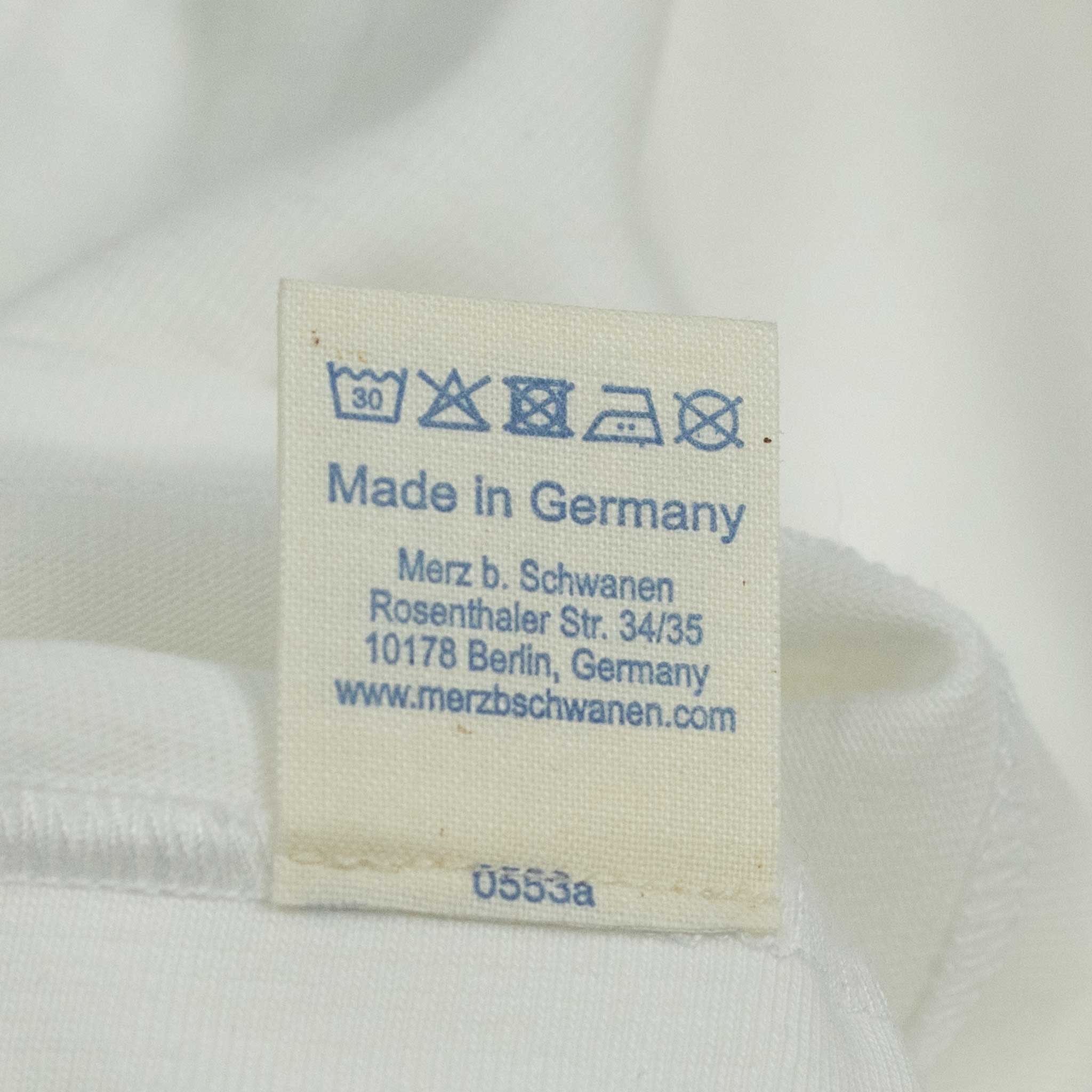 2M15C sturdy jersey T-shirt, side seams, 6,8oz/sq.yd., cropped classic fit - WHITE