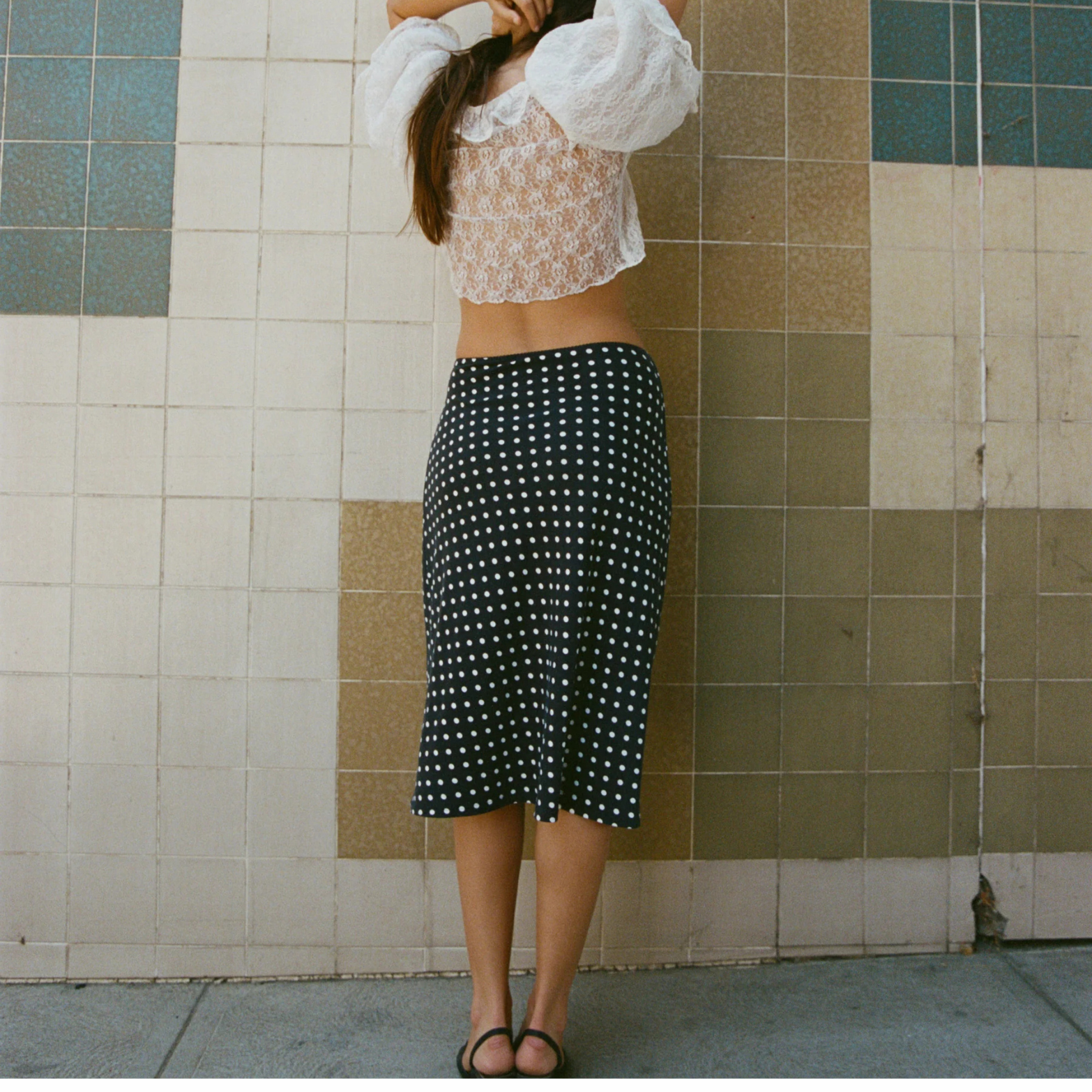 BIAS MIDI SLIP SKIRT IN DOMINO DOT