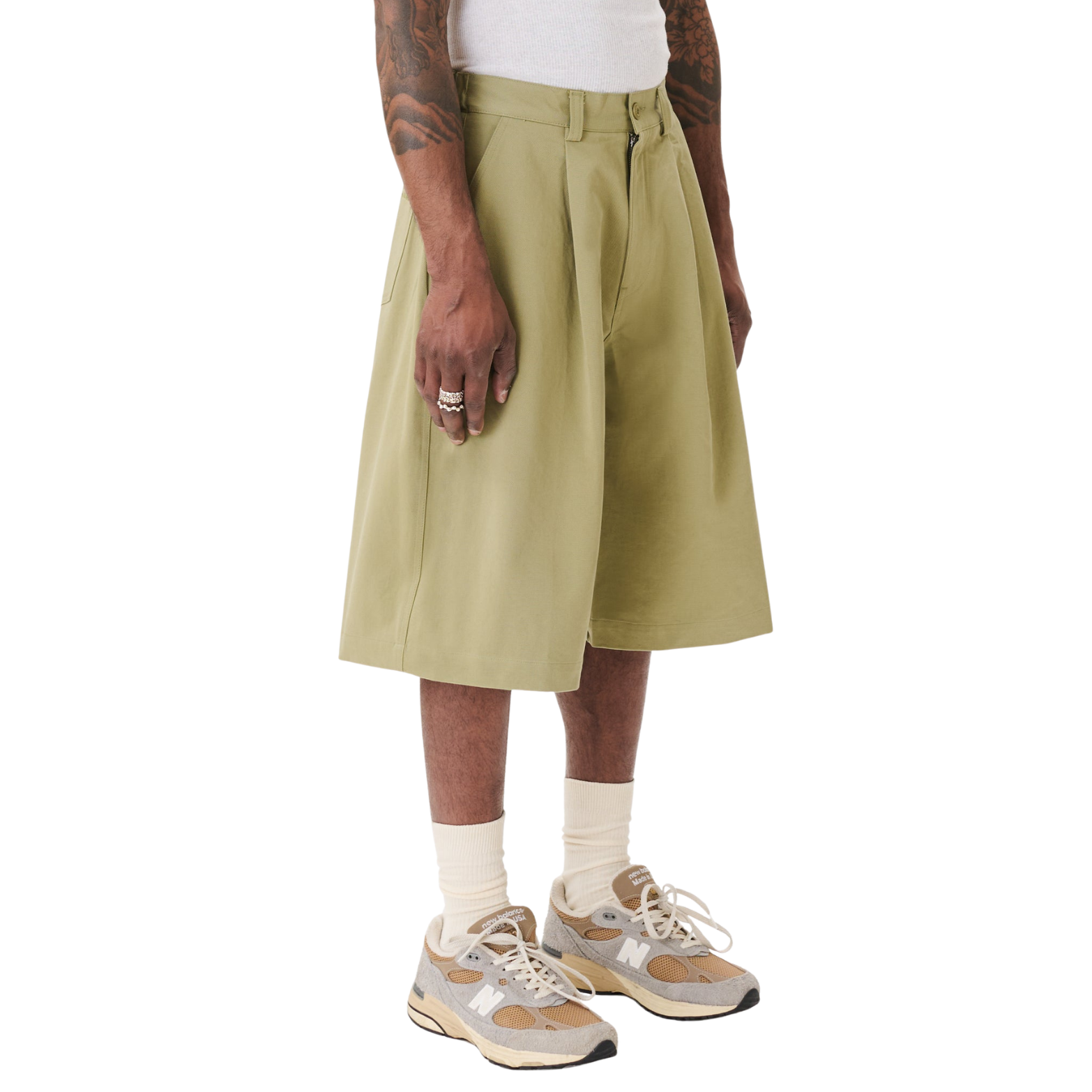 Pintuck Wide Shorts - KHAKI