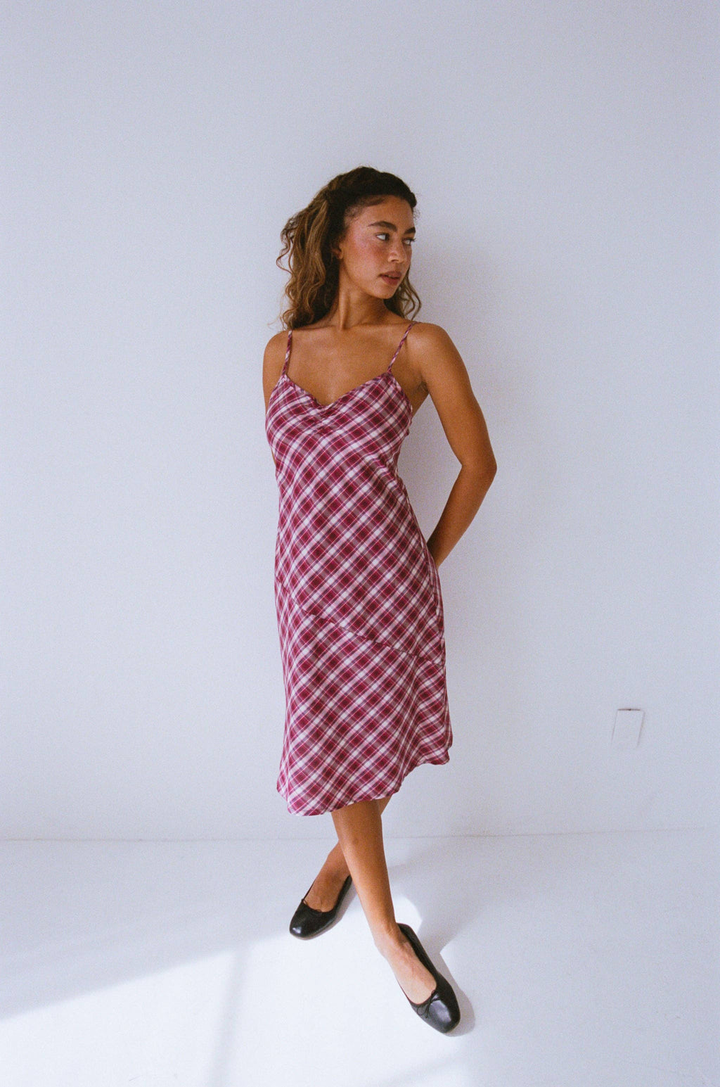 90'S BIAS SLIP DRESS IN AZALEA
