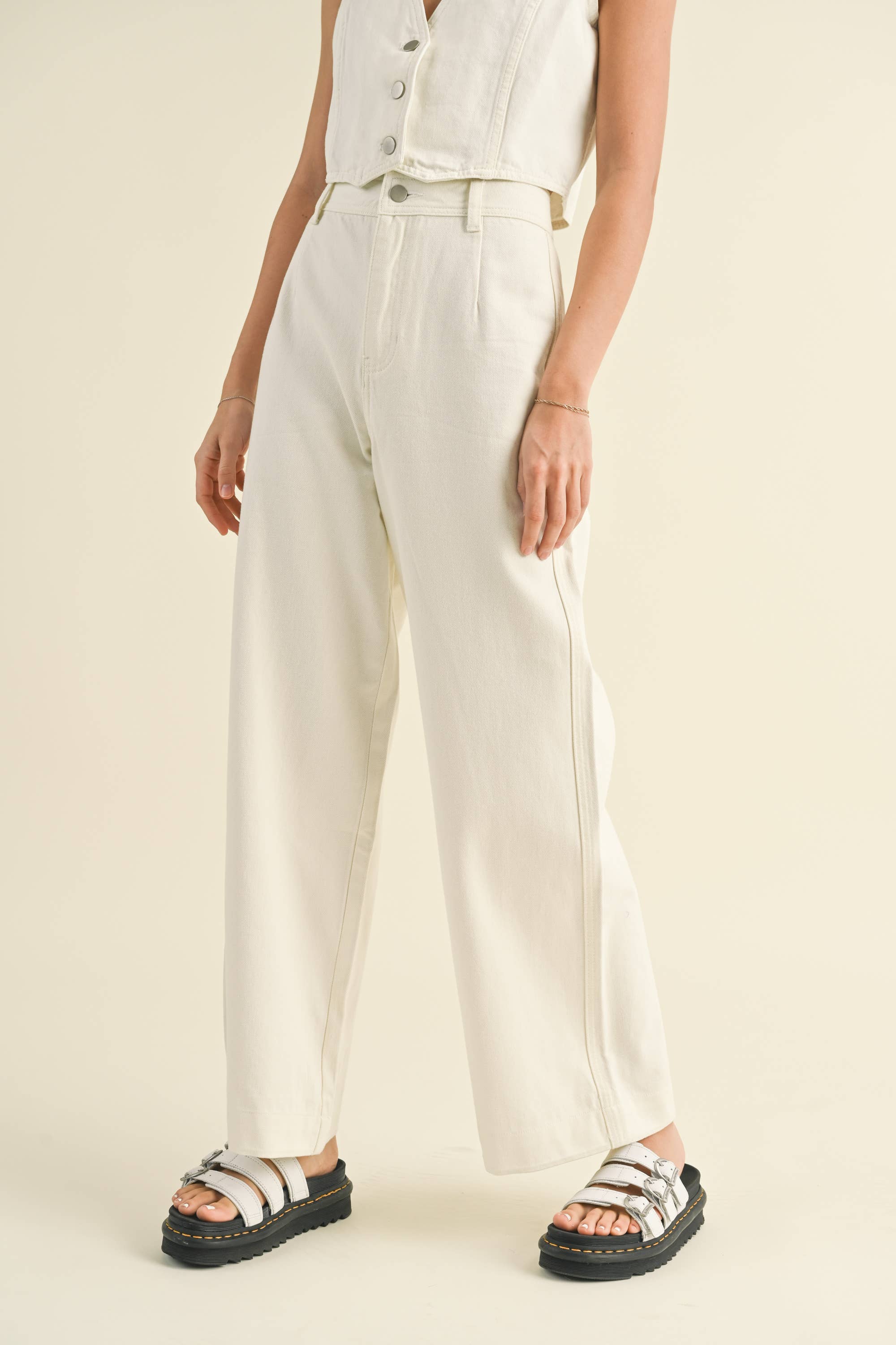 P2963ST  WASHED DENIM CROP PANTS