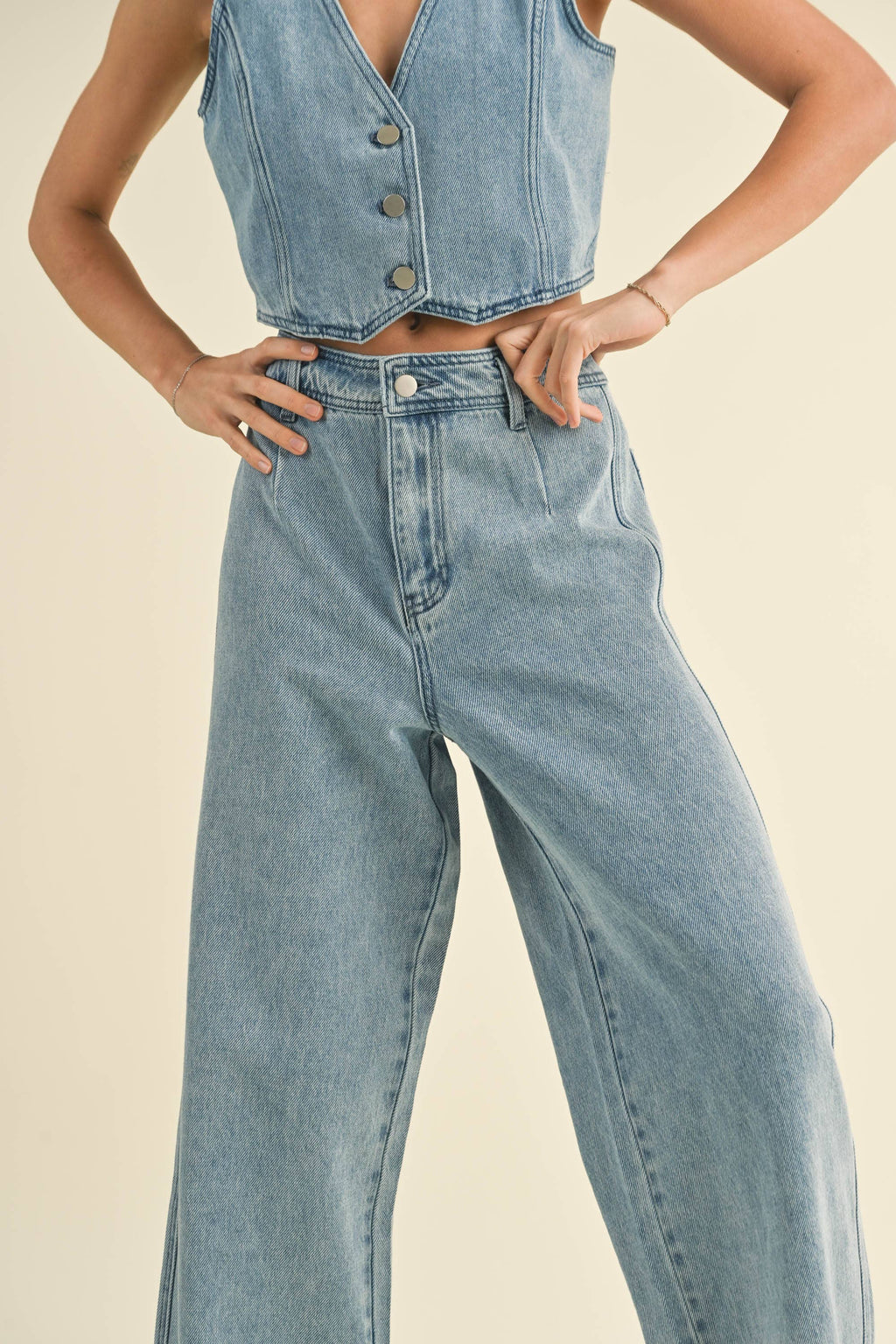 P2963ST  WASHED DENIM CROP PANTS