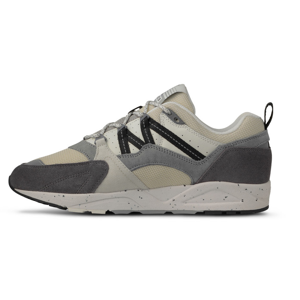 Fusion 2.0 Limestone / Jet Black